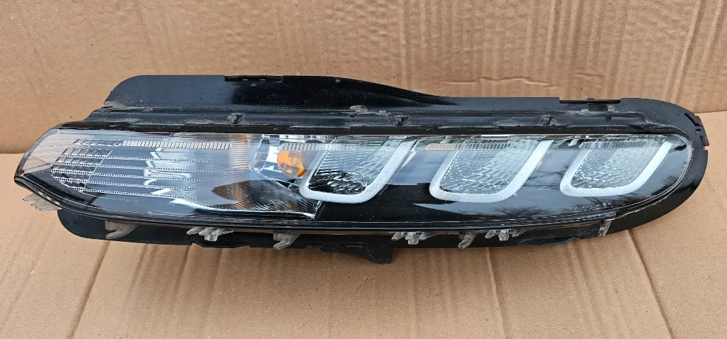 Lumina de zi / Proiector LED DRL stanga Citroen C3 2016 2017 2018 2019