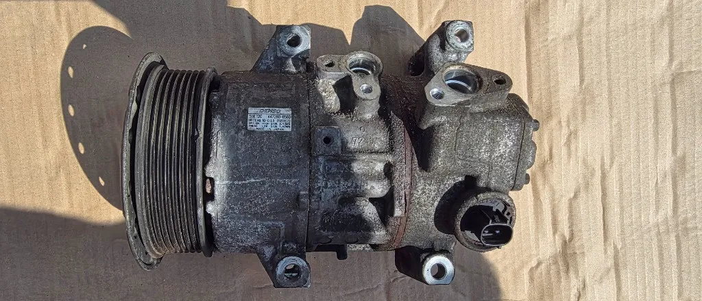 Compresor clima AC Toyota Avensis T25 / T27 / RAV 4 2.2 D 4D 2007 2008 2009 2010 2011 2012