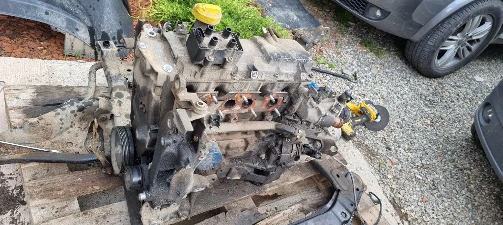 Motor Dacia Logan 1.4 MPI K7J 710 2004 2005 2006 2007