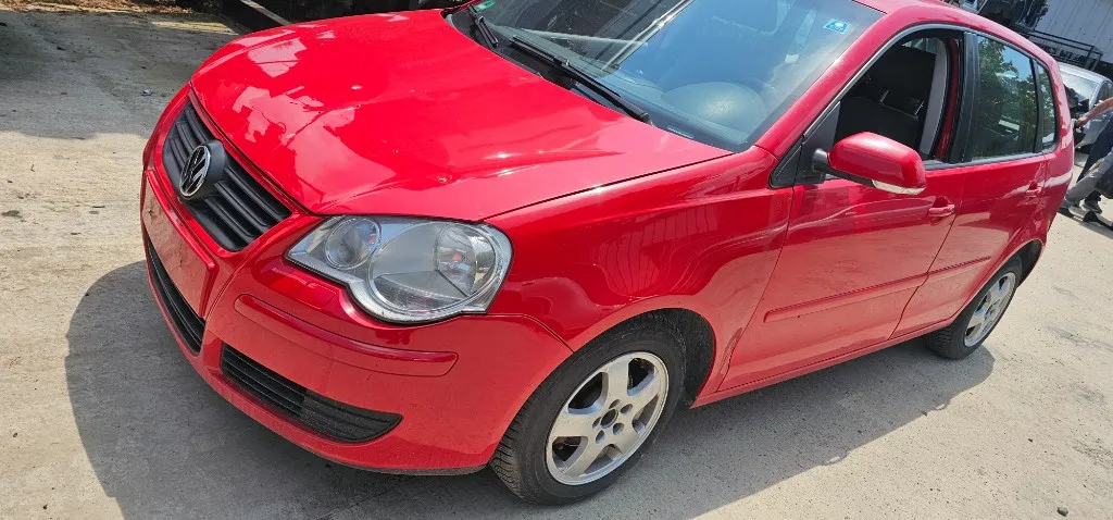 Usa stanga / dreapta spate Vw Polo 9N 2002 2003 2004 2005 2006 2007