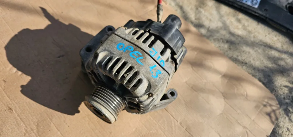 Alternator Opel Corsa C / Meriva / Combo / Meriva 1.3 CDTI 2003 2004 2005 2006