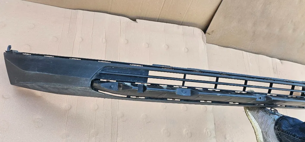 Spoiler inferior bara fata Skoda Kodiaq 2016 2017 2018 2019
