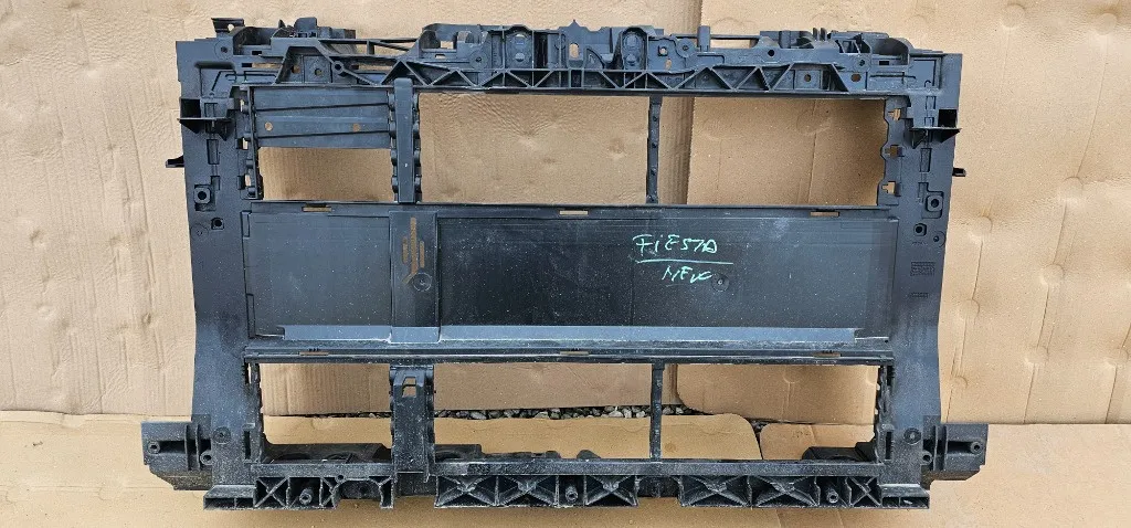 Trager / Panou frontal Ford Fiesta 7 2017 2018 2019 2020