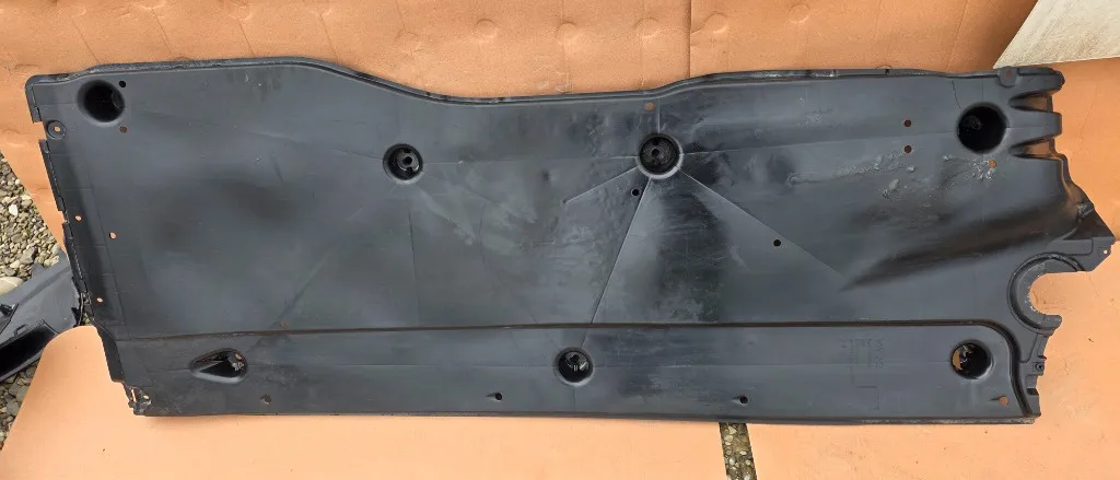 Scut protectie podea stanga Skoda Kodiaq 2 / VW Tayron 2024 2025