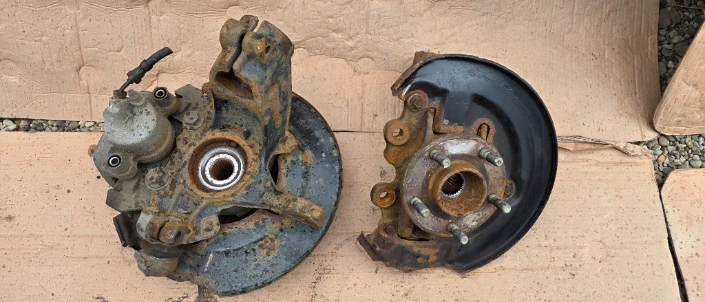 Fuzeta dreapta fata Ford Focus 3 1.6 TDCI 2011 2012 2013 2014