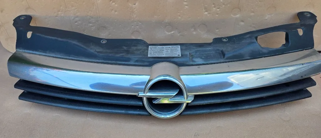 Grila radiator Opel Astra H - Non Facelift 2004 2005 2006