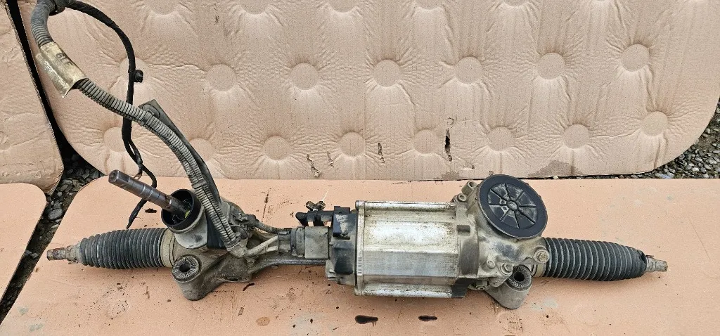 Caseta directie Opel Astra J 2010 2011 2012 2013