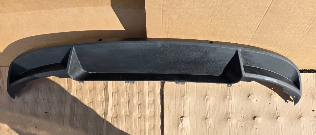 Spoiler inferior bara spate Skoda Superb 3 2015 2016 2017 2018