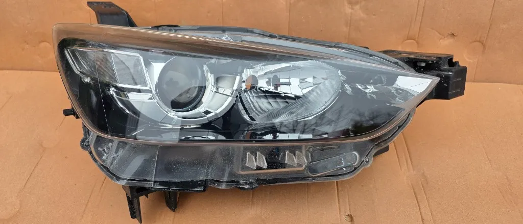 Far dreapta halogen Mazda CX 3 2015 2016 2017 2018