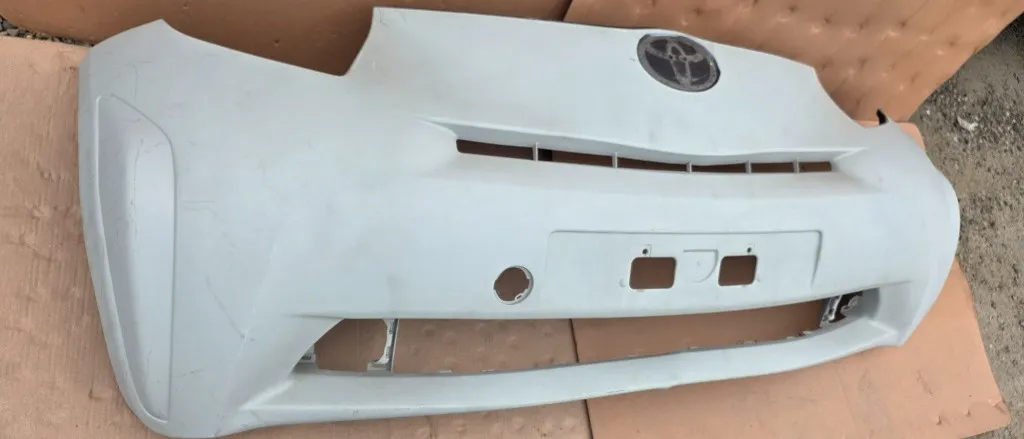 Bara fata Toyota IQ 2009 2010 2011 2012 2013 2014 2015