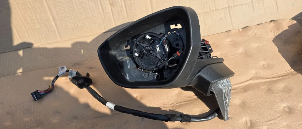 Suport oglinda stanga cu camera Audi A5 B9 2025 2026