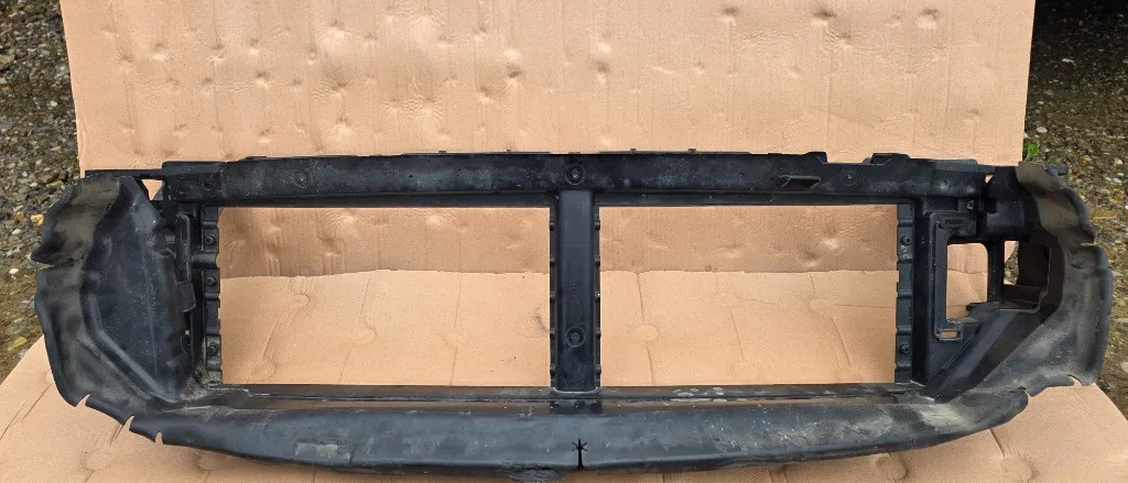 Deflector superior aer Volvo XC60 benzina Hybrid 2020 2021 2022 2023 2024