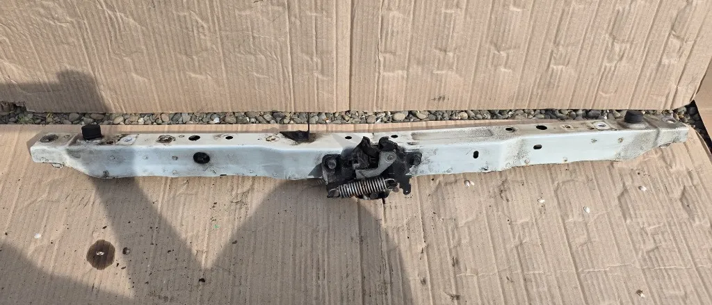 Traversa superioara trager Toyota Rav 4 2007 2008 2009 2010 2011 2012