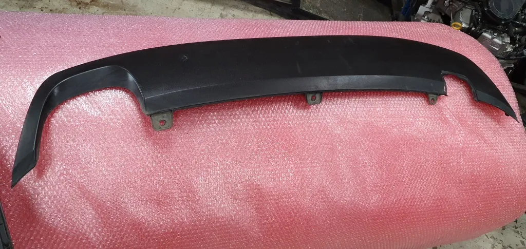 Spoiler Fusta bara spate Vw Jetta 5C Facelift 2016 2017 2018 2019