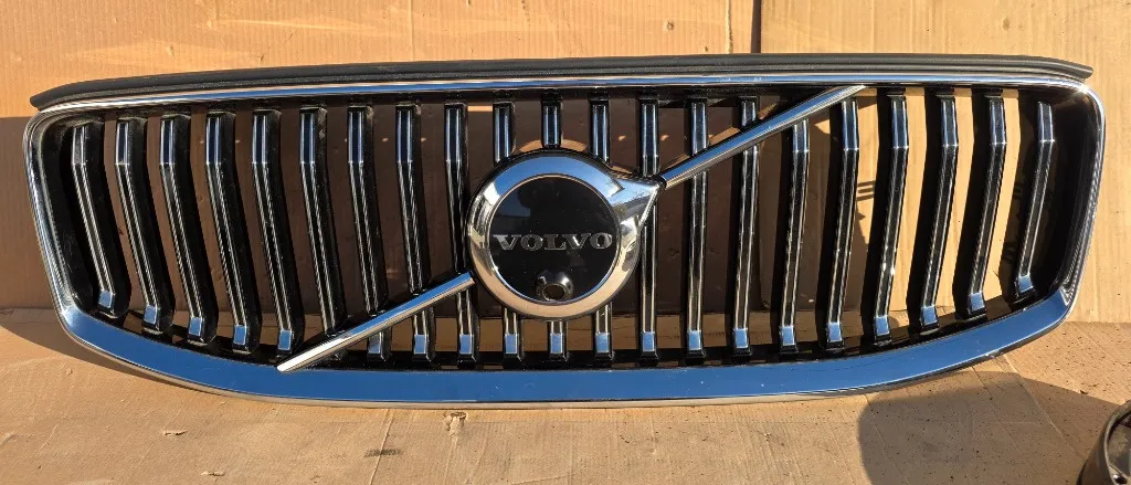 Grila radiator Volvo XC60 Facelift Inscription 2021 2022 2023