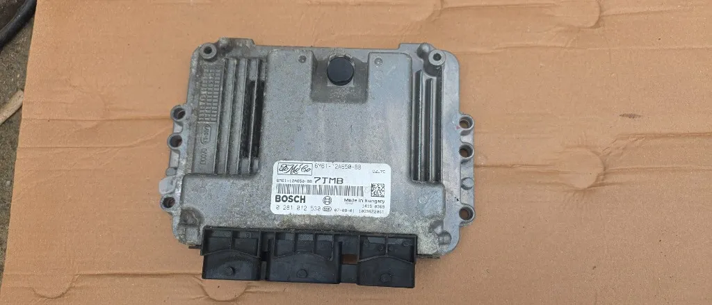 Ecu calculator motor Ford Focus 2 / Mazda 3 1.6 TDCI 2007 2008 2009