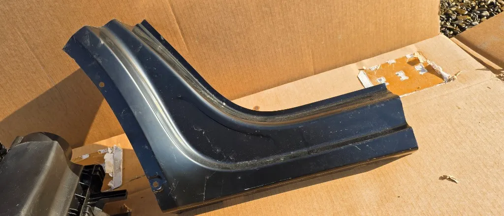 Pasaj roata dreapta spate / segment prag dreapta Vw Tiguan 2 5NA 2016 2017 2018 2019 2020