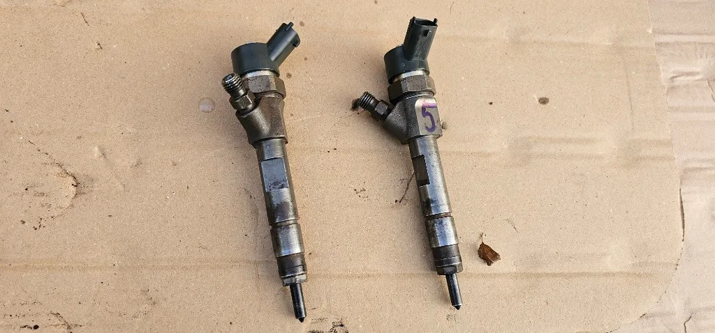 Injectoare Renault Laguna / Trafic / Scenic / Megane 2 1.9 DCI F9Q 2002 2003 2004 2005