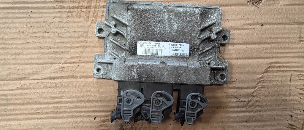Ecu calculator motor Renault Thalia / Symbol / Dacia Logan / Sandero 1.2 benzina 2009 2010 2011 2012