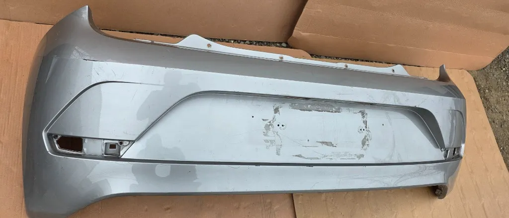 Bara spate Vw UP Facelift 2015 2016 2017 2018 2019