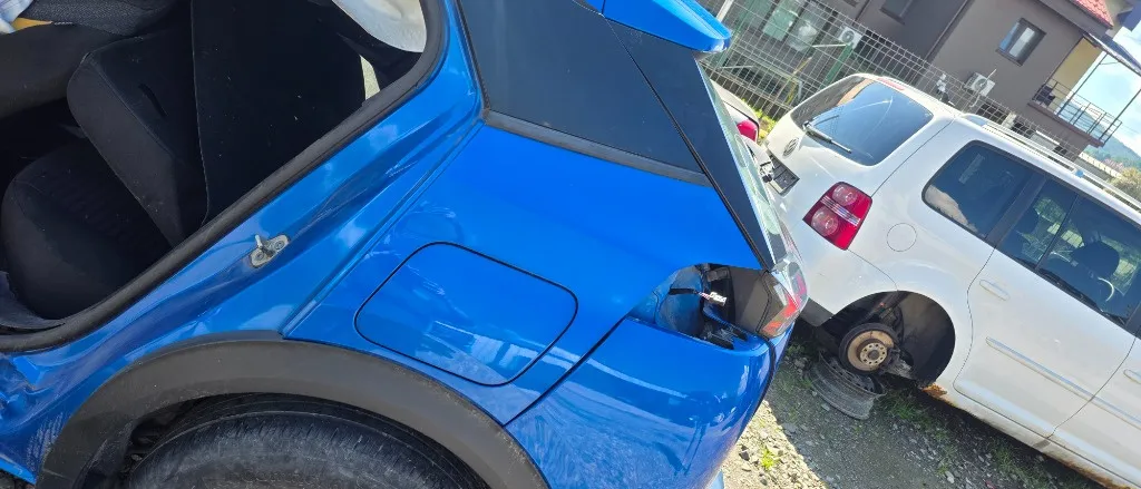Aripa stanga spate Peugeot 2008 an 2019 2020 2021 2022 2023