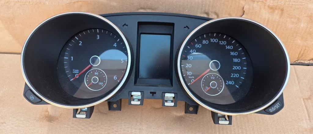 Ceasuri bord Vw Golf 6 1.6 TDI CAYC / 2.0 TDI CFF 2009 2010 2011 2012