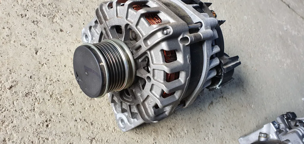 Alternator Nissan Qashqai J11 1.5 DCI 2017 2018 2019