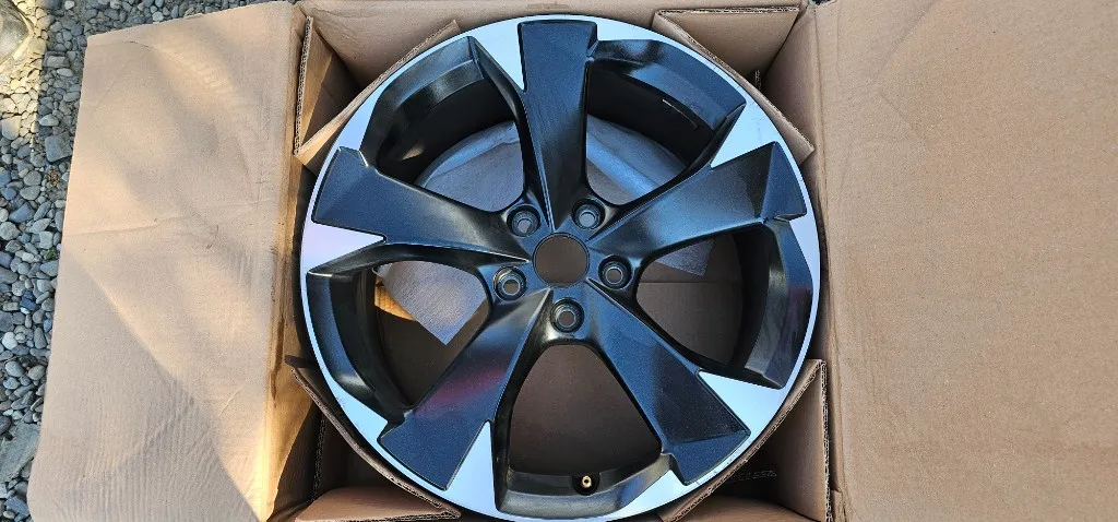 1 buc Janta Aliaj Seat Leon Cupra 18 " 5FA601025H 2021 2022 2023