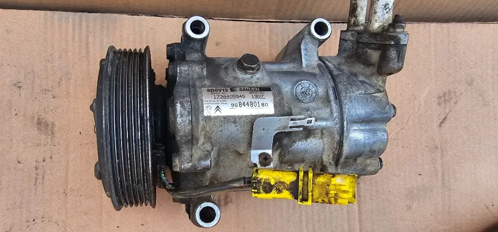 Compresor clima ac Peugeot 206 1.4 benzina 2006 2007 2008 2009 2010