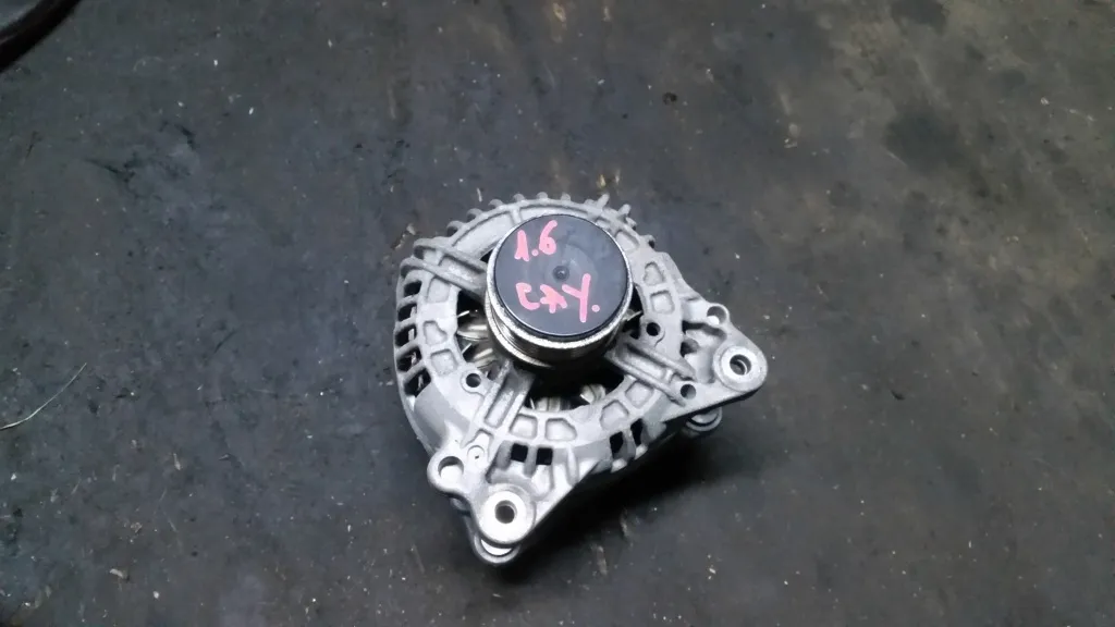 Alternator Vw Golf 6 1.6 TDI CAY 2009 2010 2011 2012