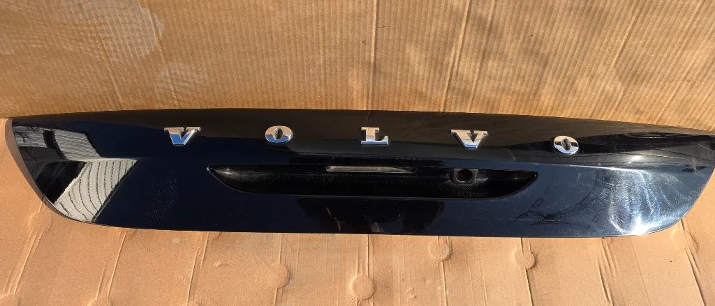 Ornament haion cu locas camera Volvo V40 2013 2014 2015 2016 2017