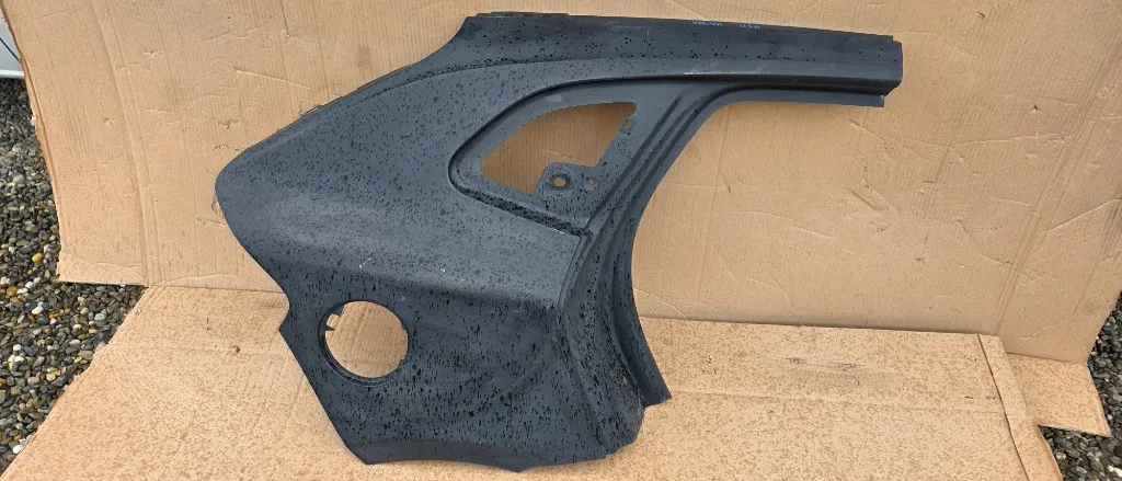 Aripa dreapta spate Volvo V40 2012 2013 2014 2015 2016 2017