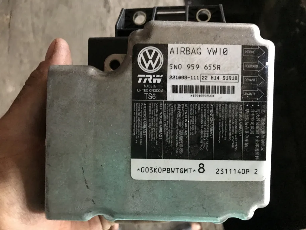Calculator airbag Vw Passat B7 2011 2012 2013