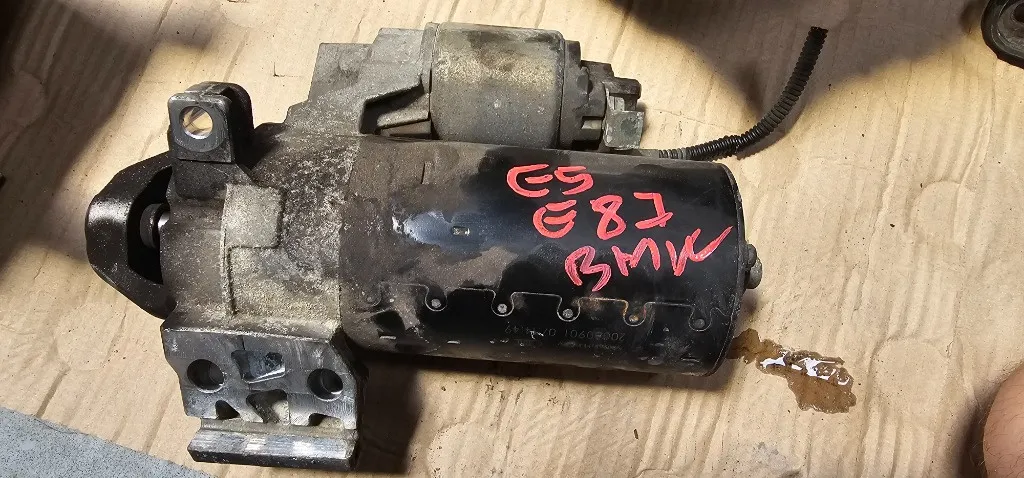 Electromotor BMW Seria 1 E81 E87 2.0 d N47 2007 2008 2009 2010