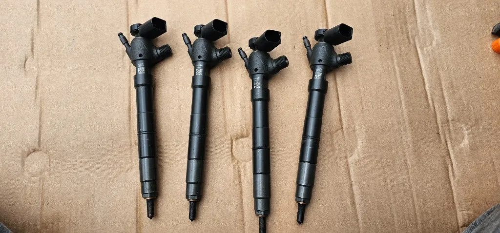 Injectoare AUDI A3 8V 1.6 TDI CXX DDY DGT 2015 2016 2017 2018 2019 2020