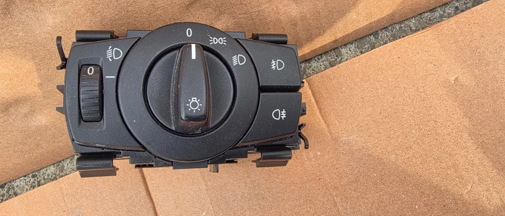 Bloc lumini cu auto BMW Seria 1 E81 E87 2004 2005 2006 2007 2008