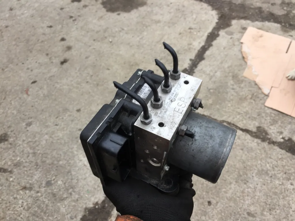 Pompa modul ABS AUDI A4 B8 8K 2009 2010 2011 2012