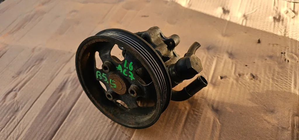 Pompa servodirectie Vw Passat B5.5 1.6 benzina ALZ 2001 2002 2003 2004