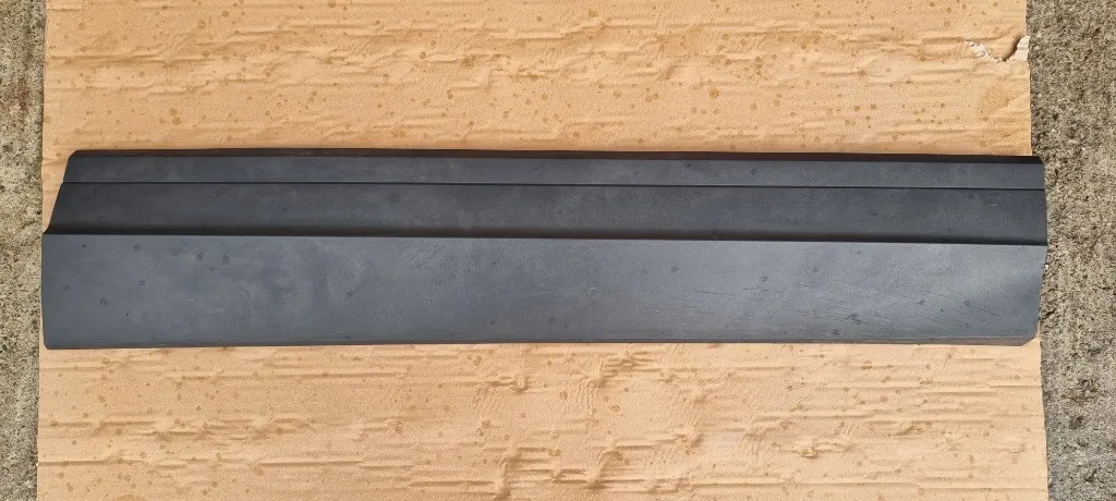 Bandou usa dreapta fata Vw Touareg CR 2018 2019 2020 2021
