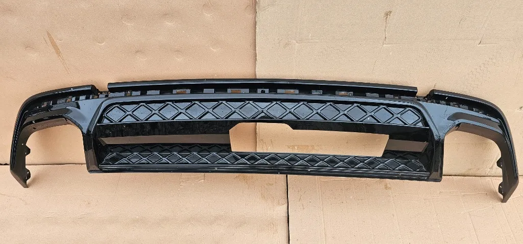 Difuzor bara spate Vw Touareg 3 Facelift R-Line 2023 2024