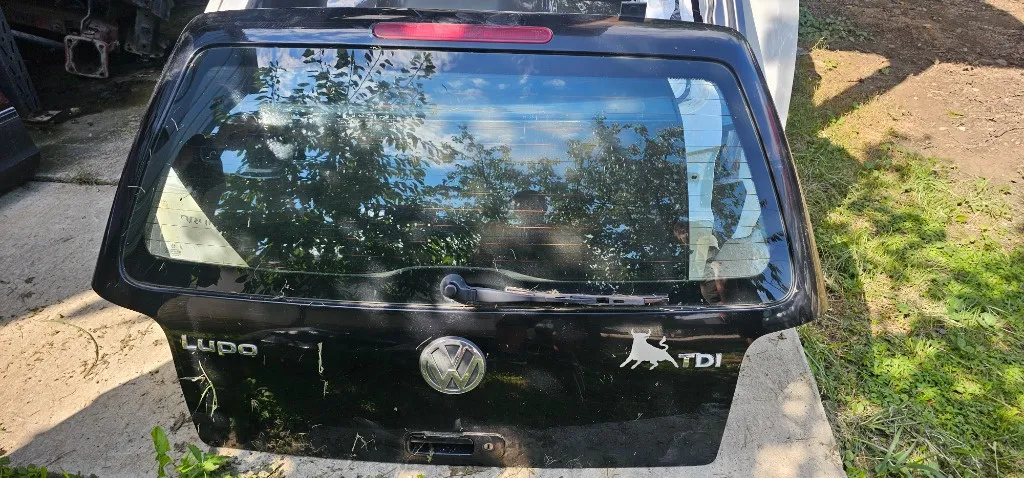 Haion cu luneta Vw Lupo 2000 2001 2002 2003 2004