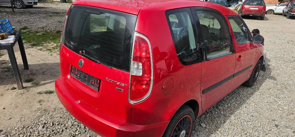 Stop stanga Skoda Roomster 2007 2008 2009 2010