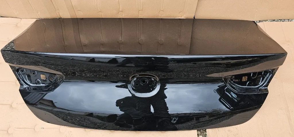 Capota portbagaj Mazda 3 sedan 2019 2020 2021 2022
