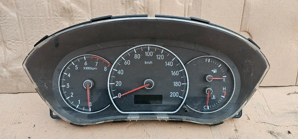 Ceasuri bord Suzuki Sx4 1.6 benzina 2007 2008 2009 2010 2011