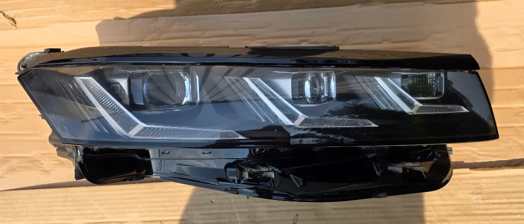 Far dreapta Full Led Vw Touareg 3 Facelift IQ LIGHT 2023 2024 2025