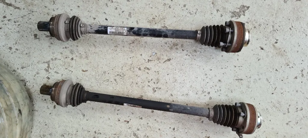 Planetara stanga / dreapta spate Vw Golf 7 2.0 TDI 4x4 2014 2015 2016 2017 2018 2019