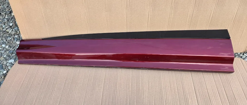 Bandou usa stanga fata Audi Q5 8MA 2025 2026