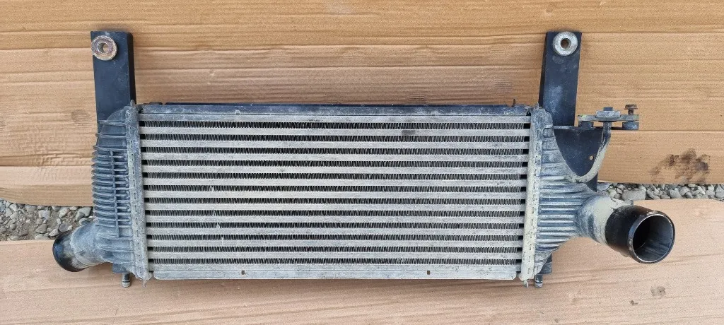 Radiator intercooler Nissan Navara 2.5 D40 2006 2007 2008 2009