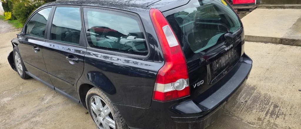 Bara spate Volvo V50 2005 2006 2007 2008