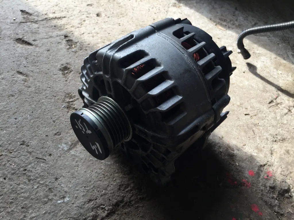 Alternator Vw Golf 6 1.4 TSI CAX 2009 2010 2011 2012